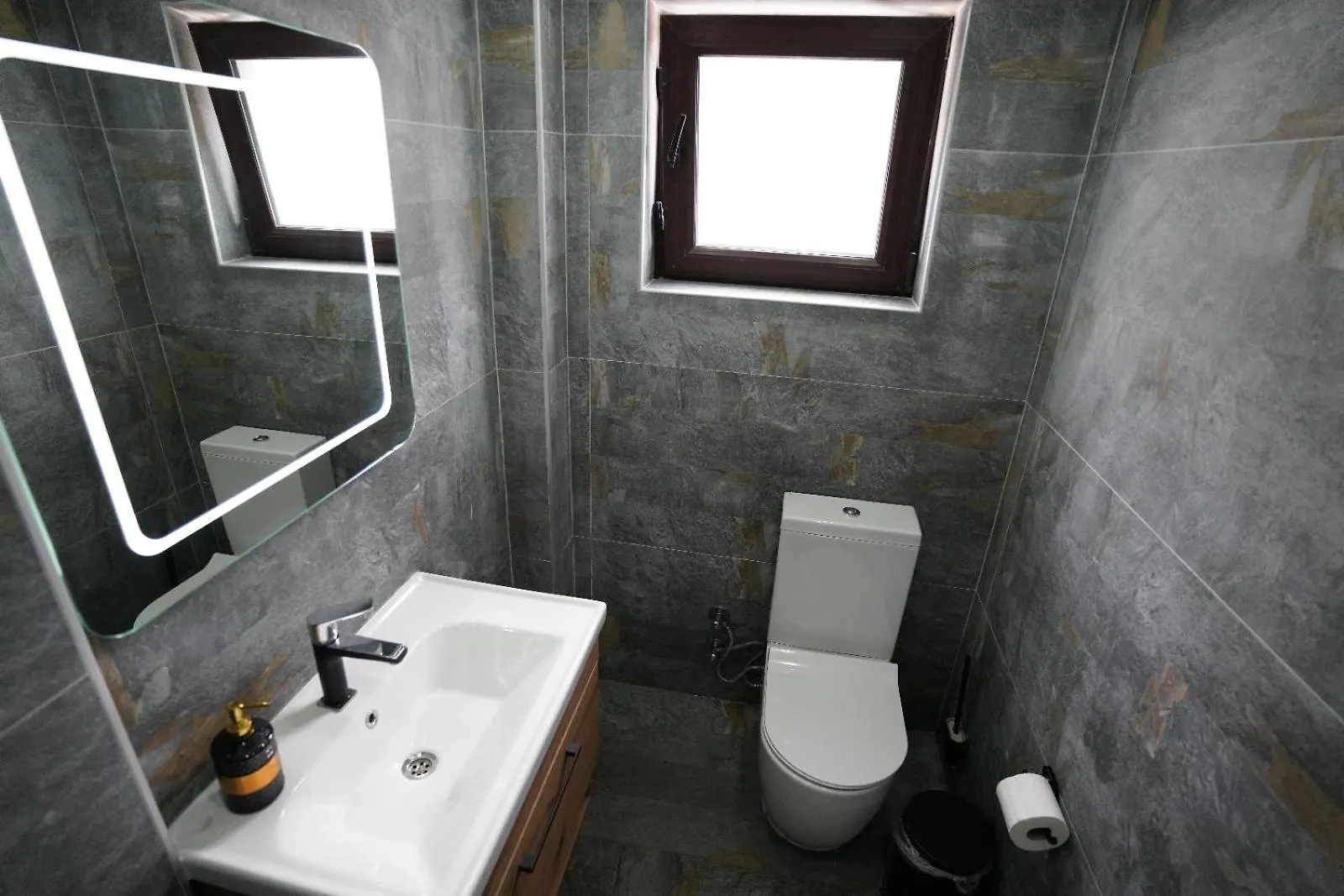 Villa Valencia By Luxury Group, Oeluedeniz, Private Pool Cedit